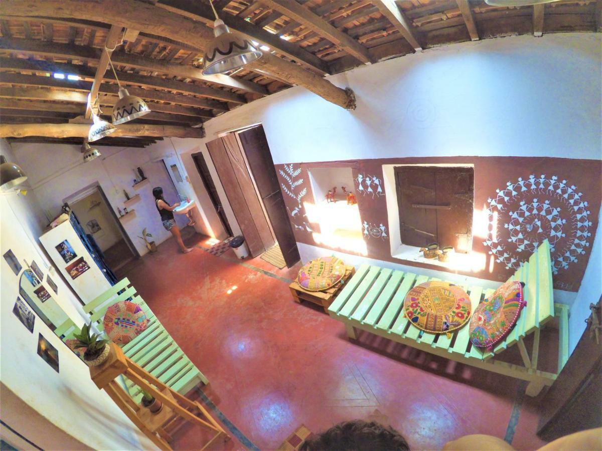 Folklore Hostel Goa Vagator Extérieur photo